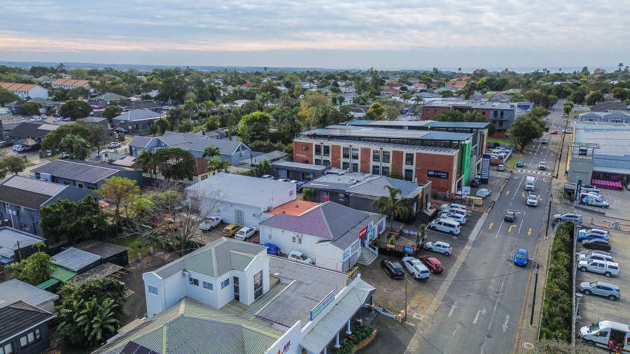 Commercial Property for Sale in Vincent Eastern Cape